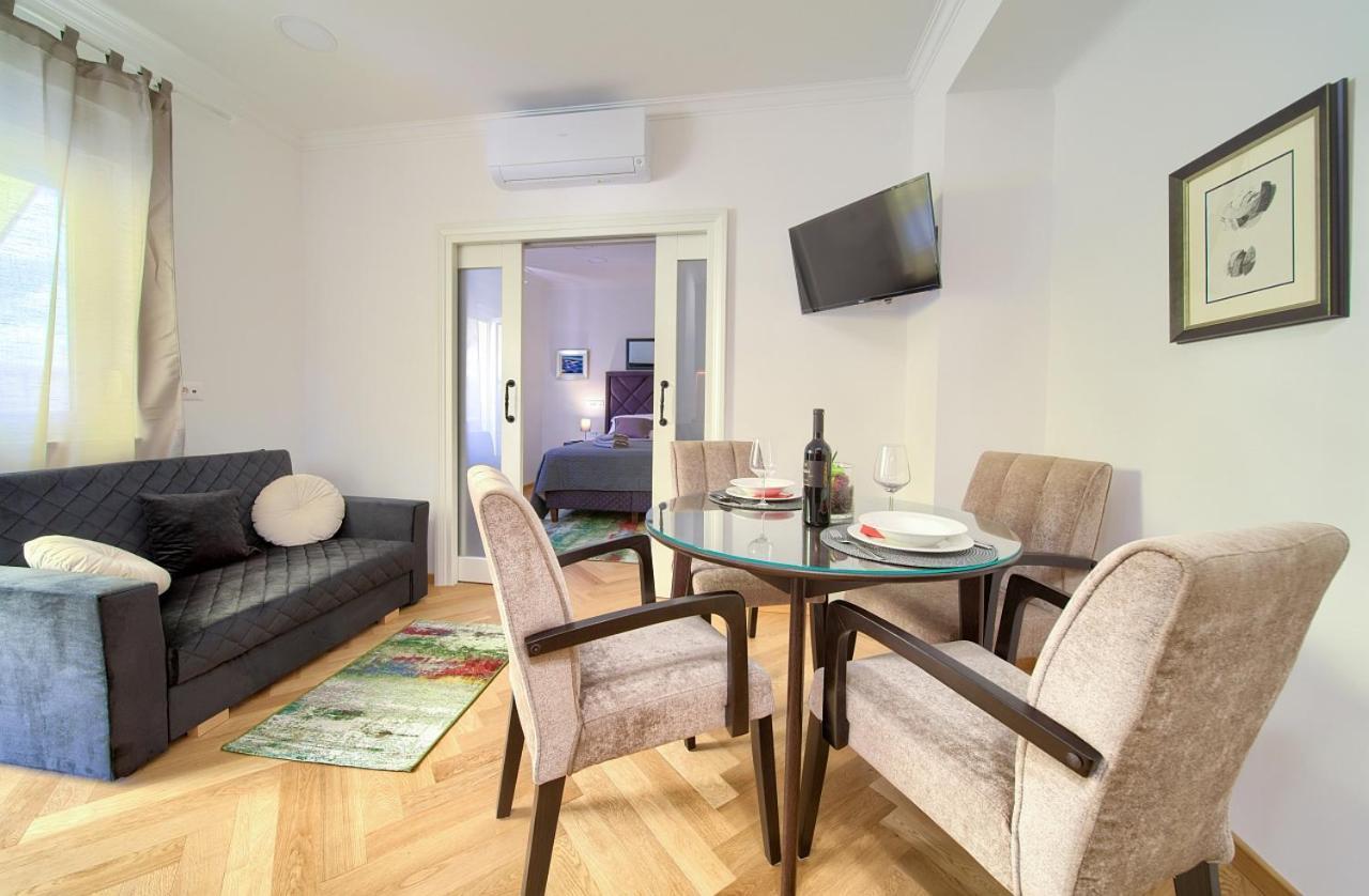 Apartment Paty Krk Town Exterior photo
